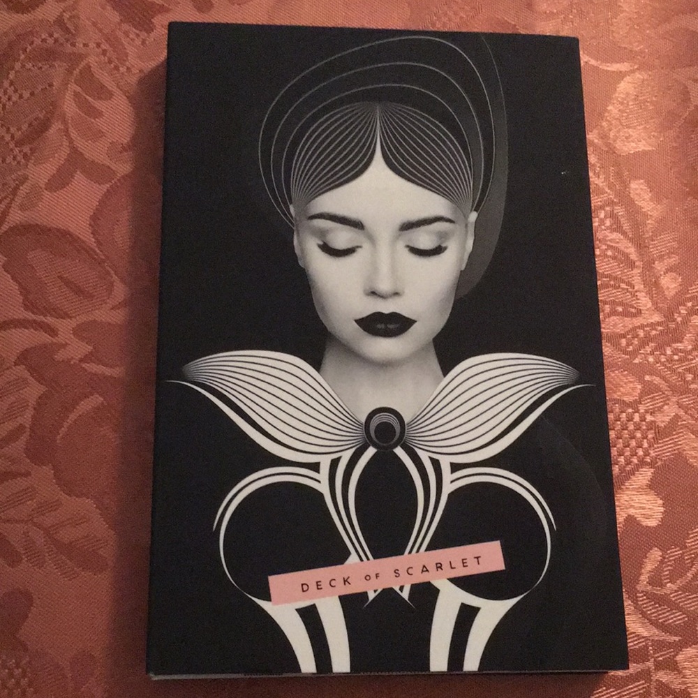 Deck of Scarlet no. 7 eyeshadow and lip palette